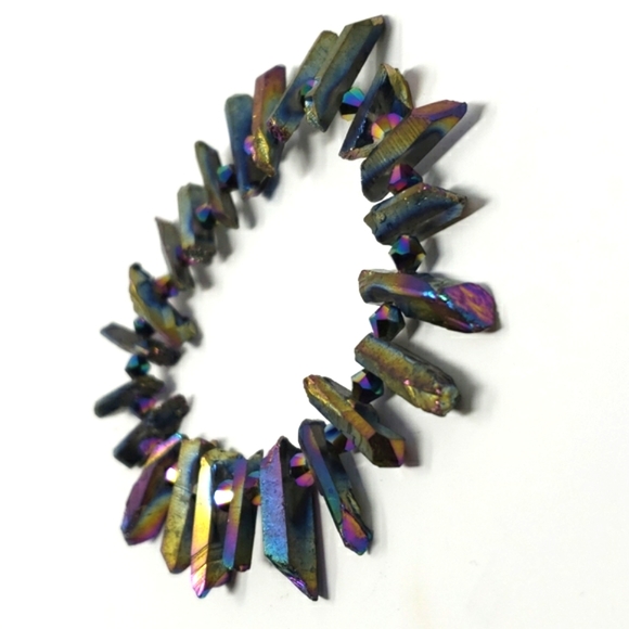Sparkling Rainbow Aura Quartz Bracelet - Picture 7 of 7